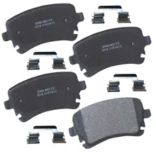 Charger l'image dans la galerie, SBM1018 Bendix Premium Semi-Metallic Disc Brake Pads Bendix Canada