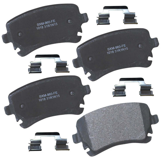 SBM1018 Bendix Premium Semi-Metallic Disc Brake Pads Bendix Canada
