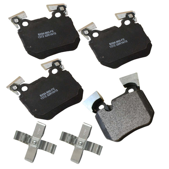 SBM1372 Bendix Premium Semi-Metallic Disc Brake Pads Bendix Canada