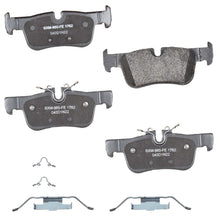 Charger l'image dans la galerie, SBM1762 Bendix Premium Semi-Metallic Disc Brake Pads Bendix Canada