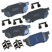 Charger l'image dans la galerie, SBM256 Bendix Premium Semi-Metallic Disc Brake Pads Bendix Canada
