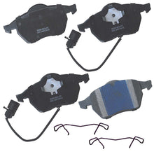 Load image into Gallery viewer, SBM555 Bendix Premium Semi-Metallic Disc Brake Pads Bendix Canada