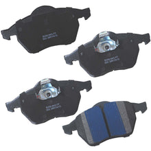 Charger l'image dans la galerie, SBM800 Bendix Premium Semi-Metallic Disc Brake Pads Bendix Canada