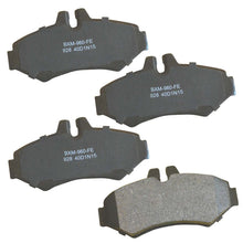 Charger l'image dans la galerie, SBM928 Bendix Premium Semi-Metallic Disc Brake Pads Bendix Canada