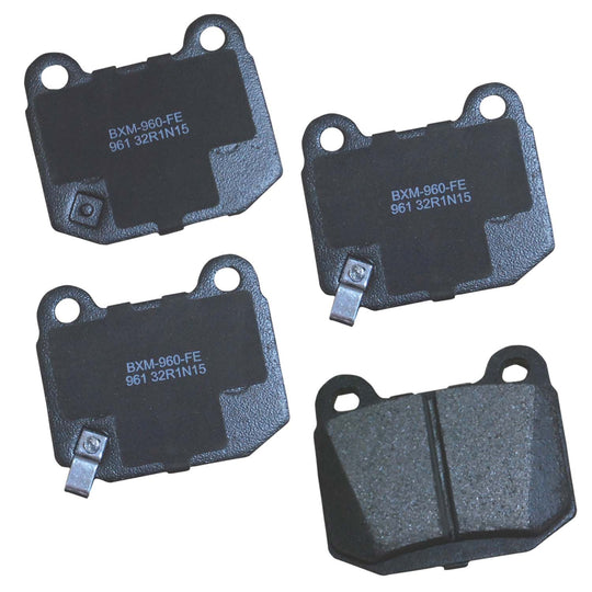 SBM961 Bendix Premium Semi-Metallic Disc Brake Pads Bendix Canada