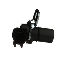 Load image into Gallery viewer, SC215 Standard Ignition Automatic Transmission Output Shaft Speed Sensor Standard Ignition Canada