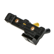 Load image into Gallery viewer, SC823 Vehicle Speed Sensor Standard Ignition Canada