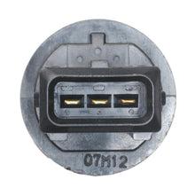 Load image into Gallery viewer, SC827 Standard Ignition Vehicle Speed Sensor Standard Ignition Canada