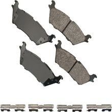 Charger l'image dans la galerie, SDF1790 Severe Duty Ultra Premium Disc Brake Pad Set Akebono Canada