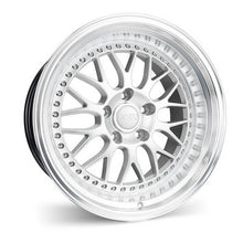 Load image into Gallery viewer, 88551430 SR01HS-ML - ESR SR01 18X8.5 5X114.3 30mm Hyper Silver With Machine Lip - ESR Wheels Canada