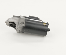 Load image into Gallery viewer, SR0422X Remanufactured Starter Motor Bosch Canada