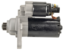 Load image into Gallery viewer, SR0494X Remanufactured Starter Motor Bosch Canada