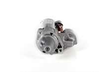 Load image into Gallery viewer, SR0500N New Starter Motor Bosch Canada