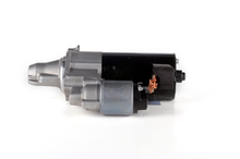 Load image into Gallery viewer, SR0503N New Starter Motor Bosch Canada