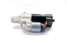 Load image into Gallery viewer, SR0503X Remanufactured Starter Motor Bosch Canada