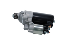 Load image into Gallery viewer, SR0509N New Starter Motor Bosch Canada