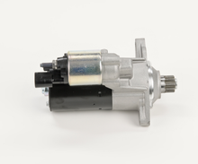 Load image into Gallery viewer, SR0823X Remanufactured Starter Motor Bosch Canada