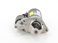 Load image into Gallery viewer, SR0824X Remanufactured Starter Motor Bosch Canada