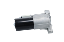 Load image into Gallery viewer, SR0826N New Starter Motor Bosch Canada