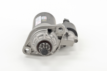 Load image into Gallery viewer, SR0830X Remanufactured Starter Motor Bosch Canada