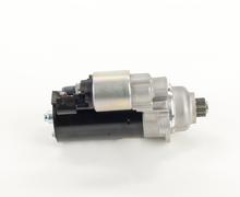 Load image into Gallery viewer, SR0833X Remanufactured Starter Motor Bosch Canada
