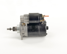 Load image into Gallery viewer, SR401X Remanufactured Starter Motor Bosch Canada