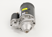 Load image into Gallery viewer, SR61X Remanufactured Starter Motor Bosch Canada