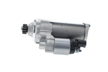 Load image into Gallery viewer, SR6601N New Starter Motor Bosch Canada