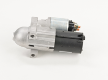 Load image into Gallery viewer, SR8631X Remanufactured Starter Motor Bosch Canada