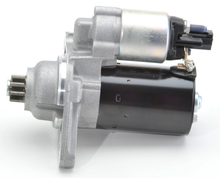 Load image into Gallery viewer, SR9513N New Starter Motor Bosch Canada