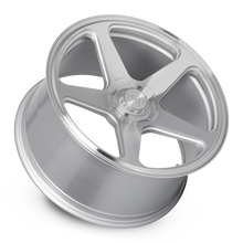 Charger l'image dans la galerie, STELLA-88545GS - Dolce Performance Stella 18X8.5 5X120 ET 35mm Gloss Silver - Dolce Performance Wheels Canada