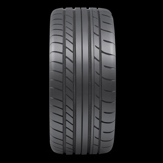 248240 245/45R17 Mickey Thompson Street Comp 95Y Mickey Thompson Tires Canada