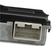 Charger l'image dans la galerie, TBM004 Trailer Brake Control Module Standard Ignition Canada