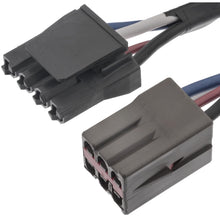 Load image into Gallery viewer, TC710 Trailer Brake Control Connector Standard Ignition Canada