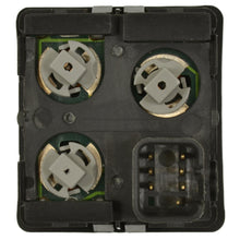 Charger l'image dans la galerie, TCA-32 Standard Ignition 4WD Switch Standard Ignition Canada