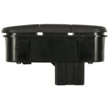 Charger l'image dans la galerie, TCA-33 Standard Ignition 4WD Switch Standard Ignition Canada