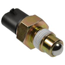 Charger l'image dans la galerie, TCA-46 4WD Indicator Light Switch Standard Ignition Canada