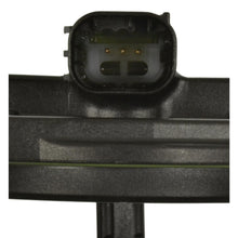 Load image into Gallery viewer, TCA97 Standard Ignition Transfer Case Switch Standard Ignition Canada