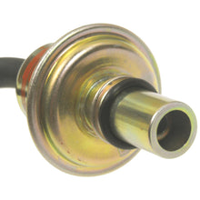 Charger l'image dans la galerie, TM-17 Standard Ignition Automatic Transmission Vacuum Modulator Standard Ignition Canada