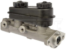Charger l'image dans la galerie, M39736 Brake Master Cylinder Dorman - First Stop Canada