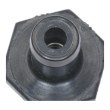 Charger l'image dans la galerie, V483 Standard Import PCV Valve Standard Import Canada