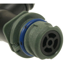 Charger l'image dans la galerie, V517 Standard Import PCV Valve Standard Import Canada