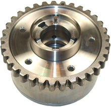 Load image into Gallery viewer, VC130 Engine Variable Valve Timing (VVT) Sprocket Cloyes Canada