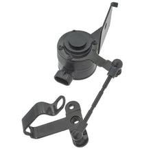 Charger l'image dans la galerie, VHS126 Standard Ignition Suspension Ride Height Sensor Standard Ignition Canada