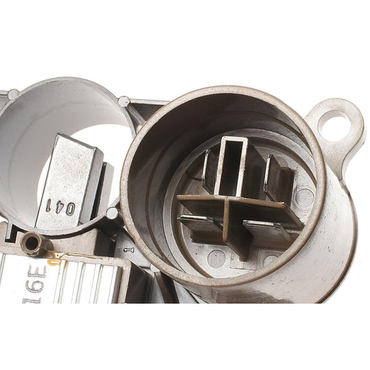 VR-546 Standard Ignition Voltage Regulator Standard Ignition Canada