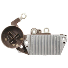 Charger l'image dans la galerie, VR-558 Standard Ignition Voltage Regulator Standard Ignition Canada