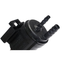 Load image into Gallery viewer, VS146 Standard Ignition Secondary Air Injection Solenoid Standard Ignition Canada