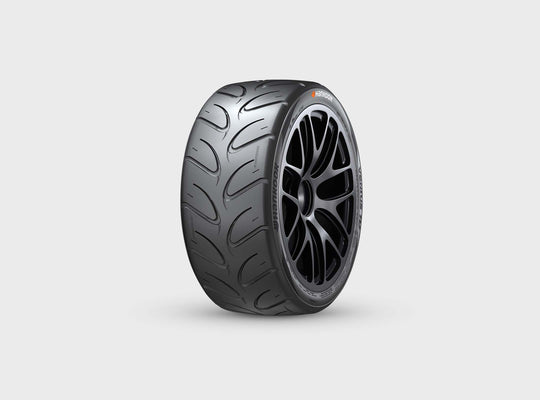 1025878 225/35R18XL Hankook Ventus TD 87Y Hankook Tires Canada