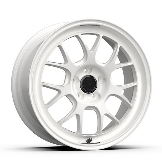 RSARW-89554+38 - Fifteen52 Vertex RSR 18X9.5 5X114.3 ET 38mm Rally White - Fifteen52 Wheels Canada