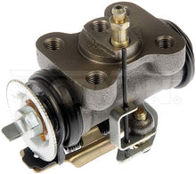 Charger l'image dans la galerie, W610067 Drum Brake Wheel Cylinder Dorman - First Stop Canada